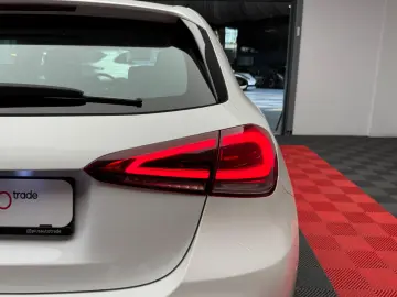 Mercedes-Benz A200d