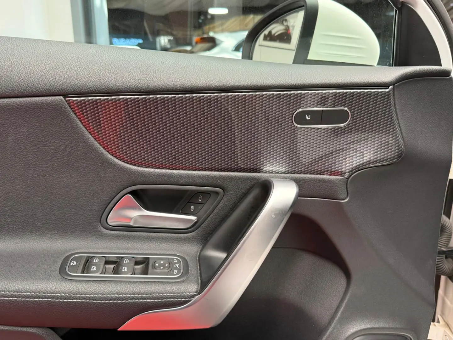 Mercedes-Benz A200d