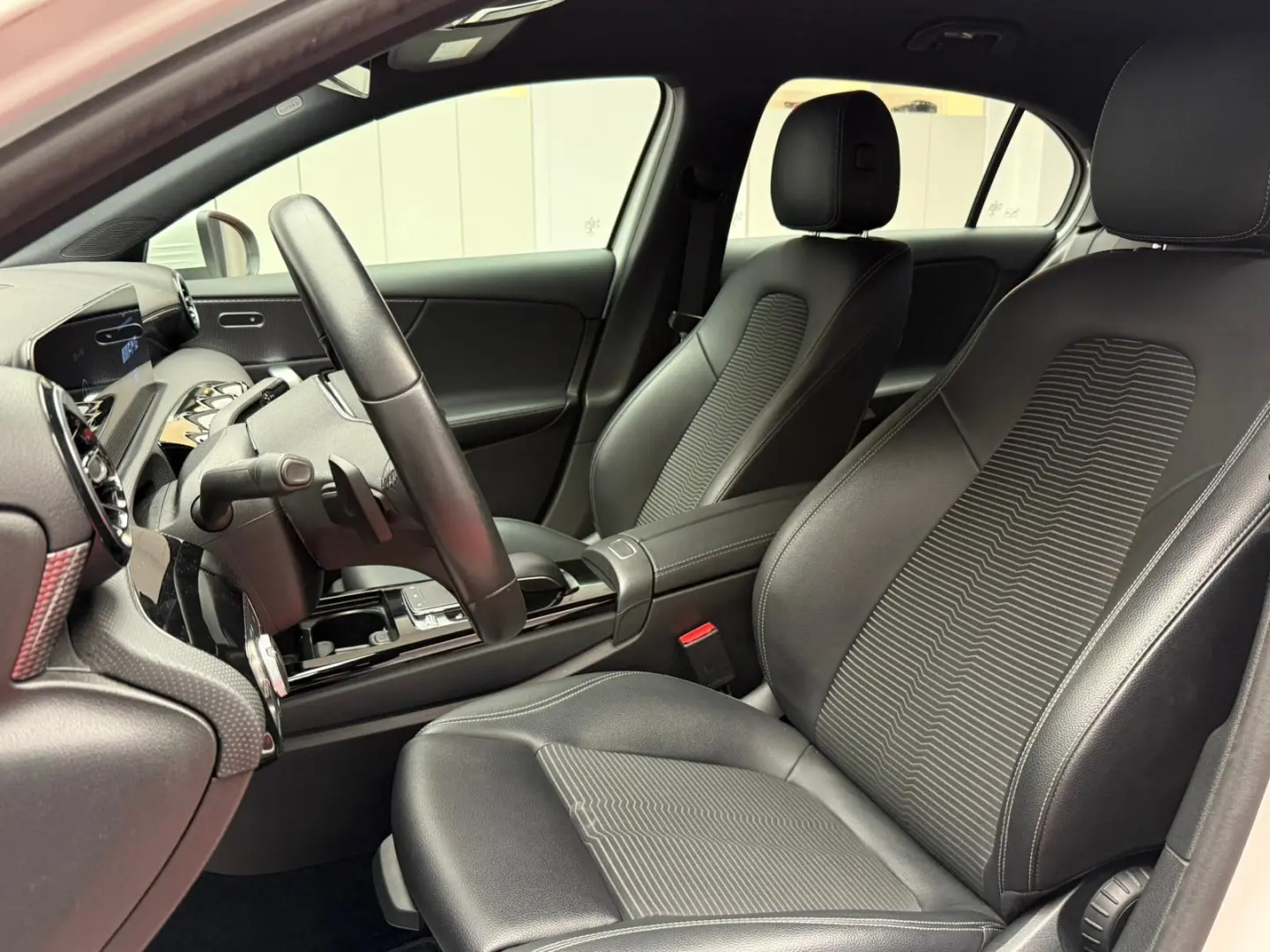 Mercedes-Benz A200d