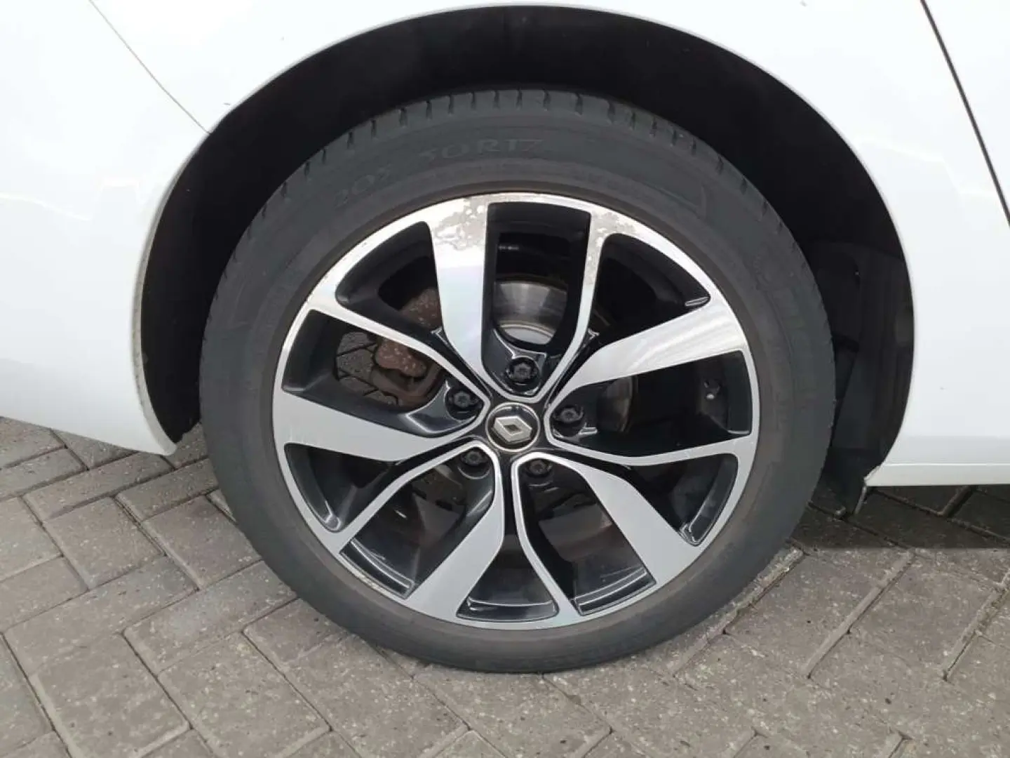 RENAULT MEGANE GRANDTOUR 1.3Tce BOSE EDITION