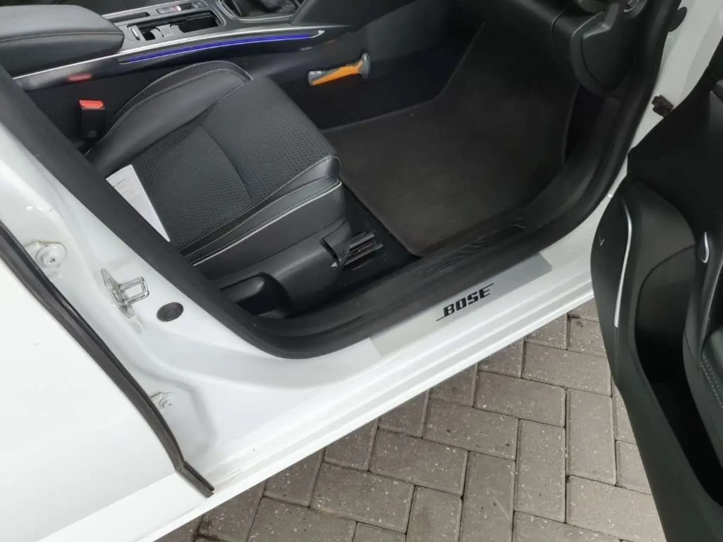 RENAULT MEGANE GRANDTOUR 1.3Tce BOSE EDITION