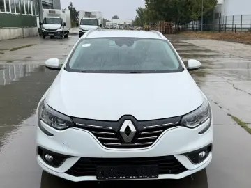 RENAULT MEGANE GRANDTOUR 1.3Tce BOSE EDITION