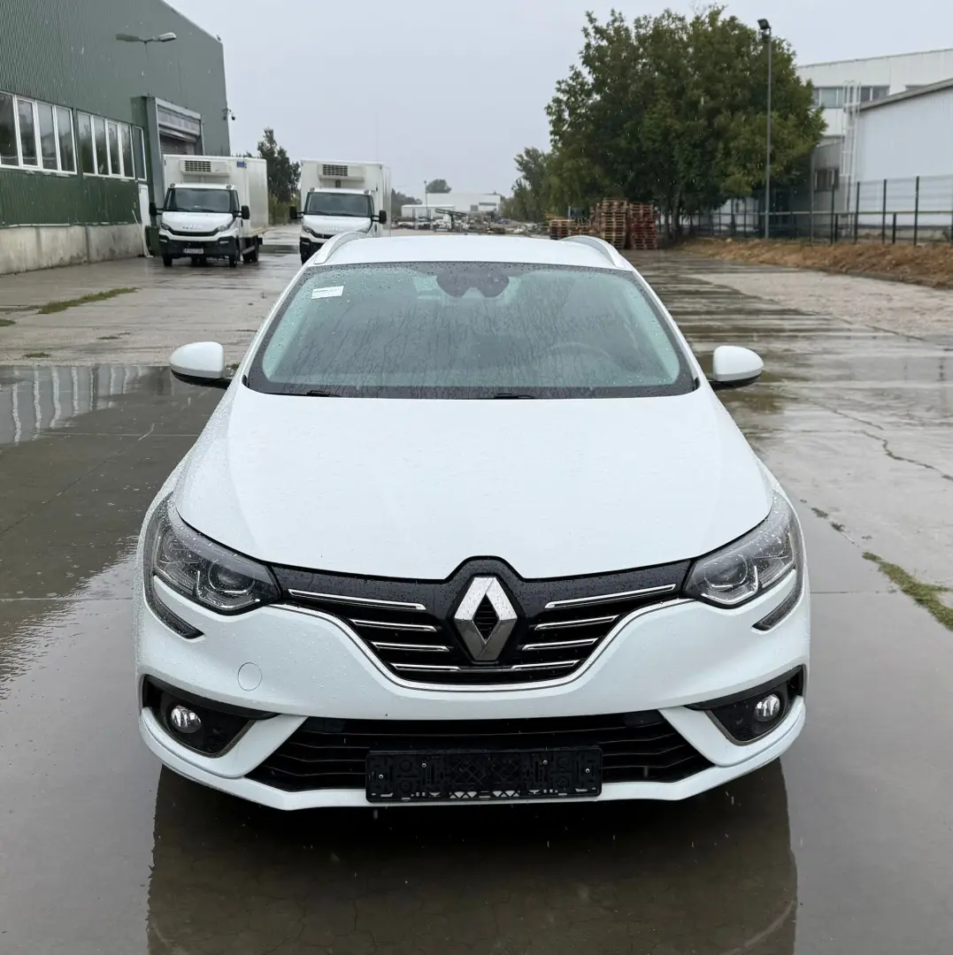 RENAULT MEGANE GRANDTOUR 1.3Tce BOSE EDITION