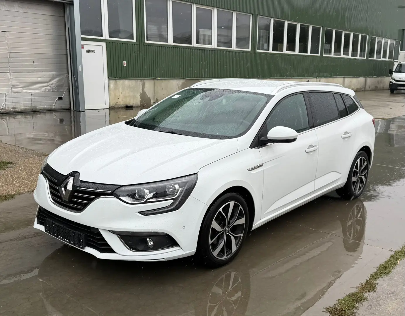 RENAULT MEGANE GRANDTOUR 1.3Tce BOSE EDITION
