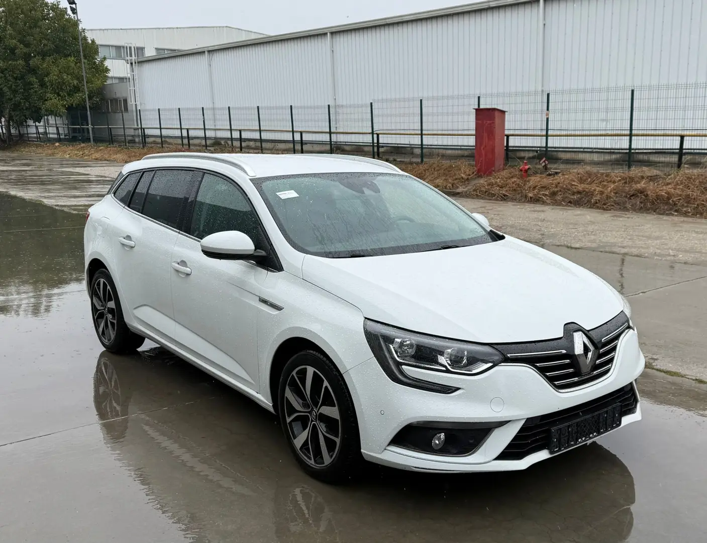 RENAULT MEGANE GRANDTOUR 1.3Tce BOSE EDITION
