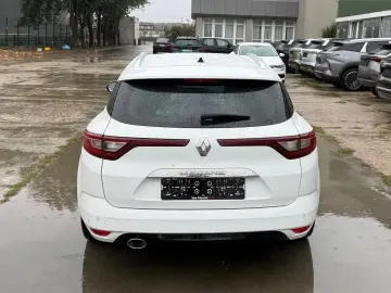 RENAULT MEGANE GRANDTOUR 1.3Tce BOSE EDITION