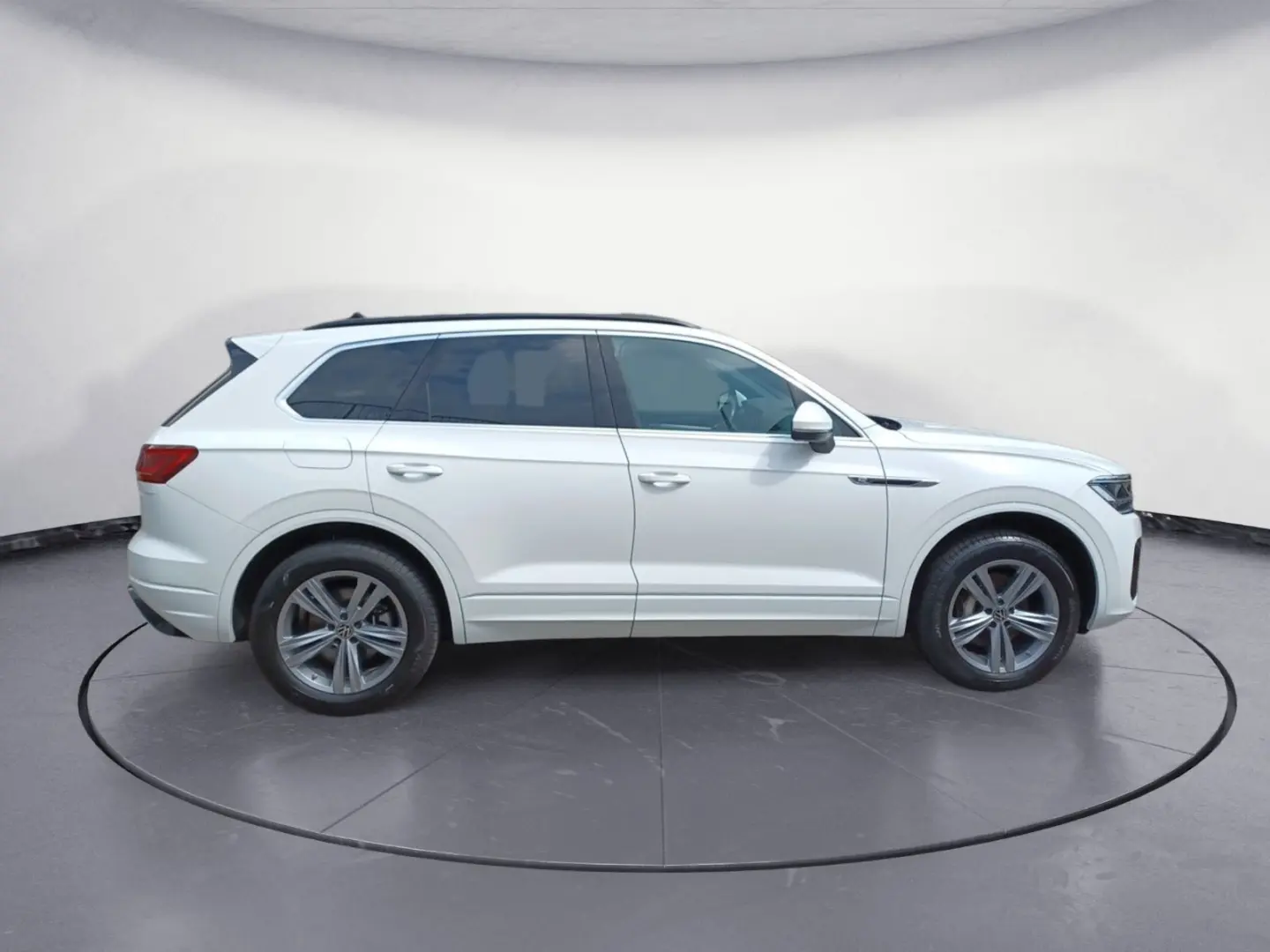 Touareg 3.0 V6 TDI 4Motion DPF Aut. R-Line *Matr