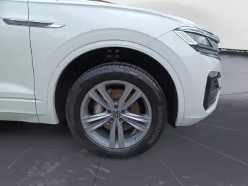 Touareg 3.0 V6 TDI 4Motion DPF Aut. R-Line *Matr