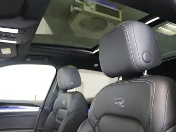 Touareg 2x R-Line Black Style Luft AHK STHZ Pano