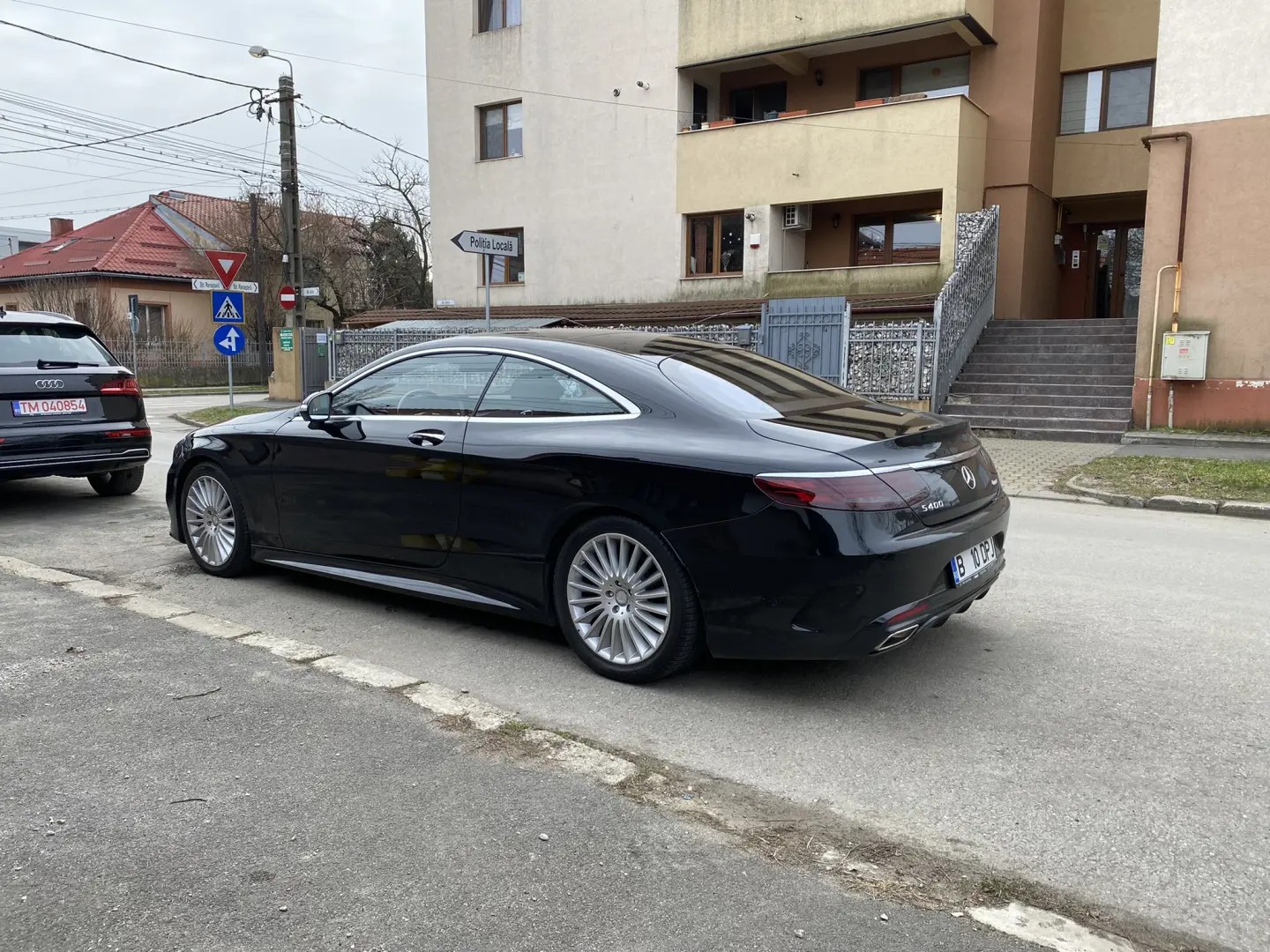 Mercedes-Benz S 400