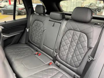 X5 30d xDrive M-Sport ABSTANDSTEMP MEMORY AHK