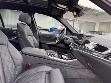 X5 30d xDrive M-Sport ABSTANDSTEMP MEMORY AHK
