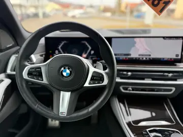 X5 30d xDrive M-Sport MEMORY ABSTANDSTEMP AHK