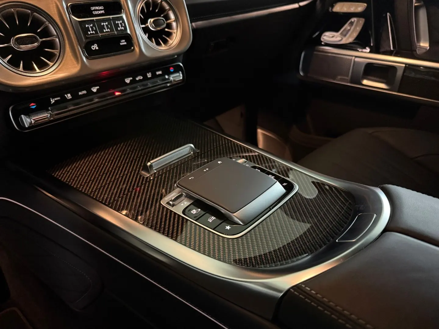 G 63 AMG Facelift A22  R20 Carbon TV