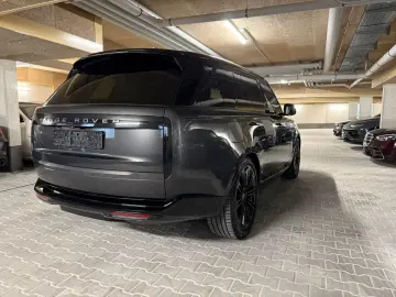 Range Rover D350 PHEV Autobiography SWB