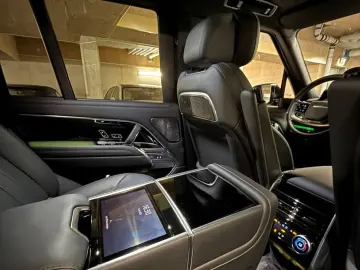 Range Rover D350 PHEV Autobiography SWB