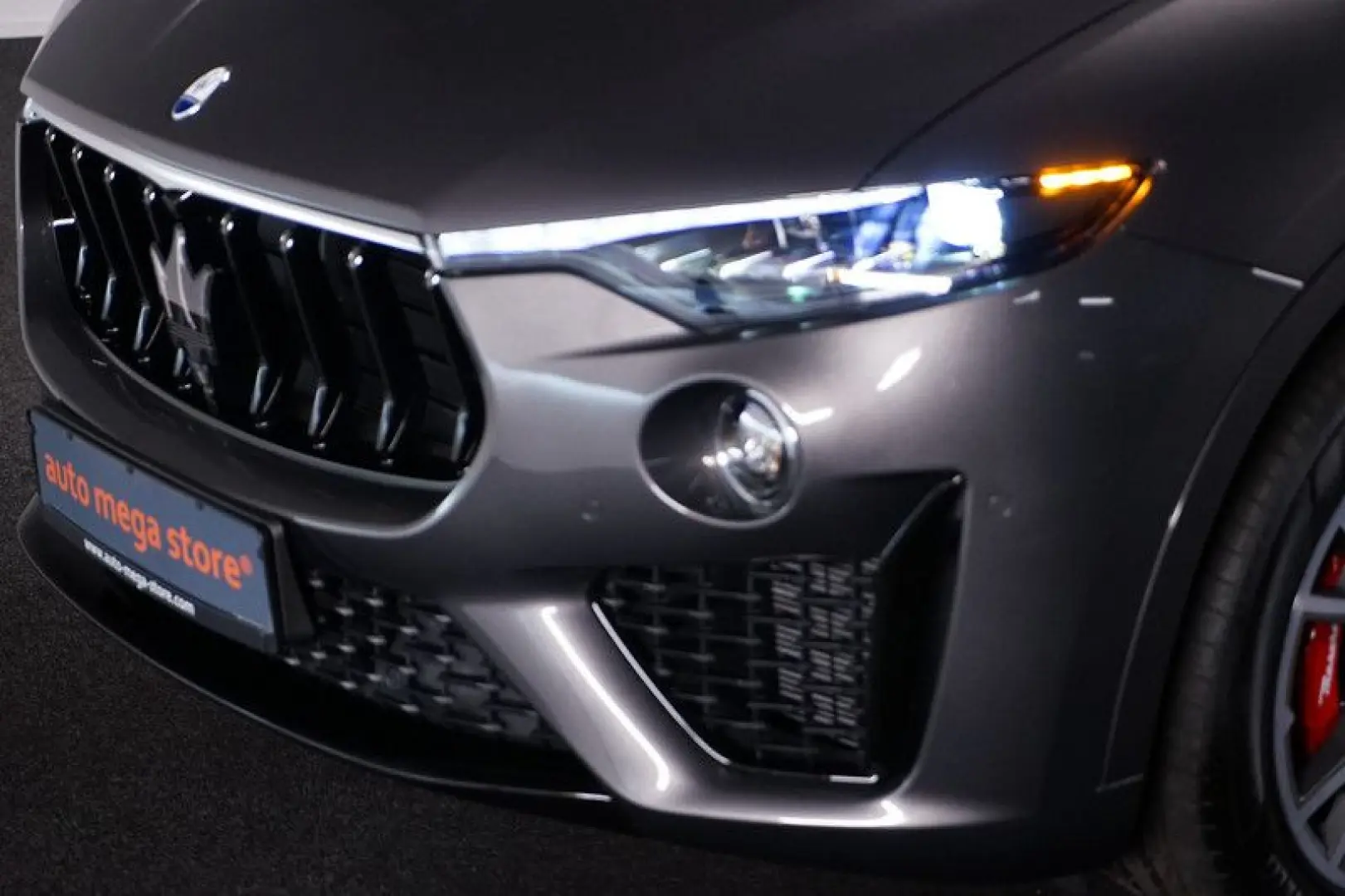 Levante 330 MHEV GT Aut*ACC*LED*Pano*RFK*LEDER*N