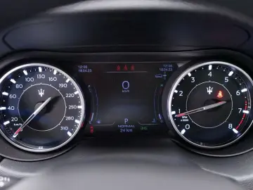 Levante 330 MHEV GT Aut*ACC*LED*Pano*RFK*LEDER*N