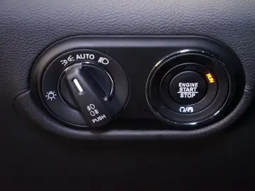 Levante 330 MHEV GT Aut*ACC*LED*Pano*RFK*LEDER*N