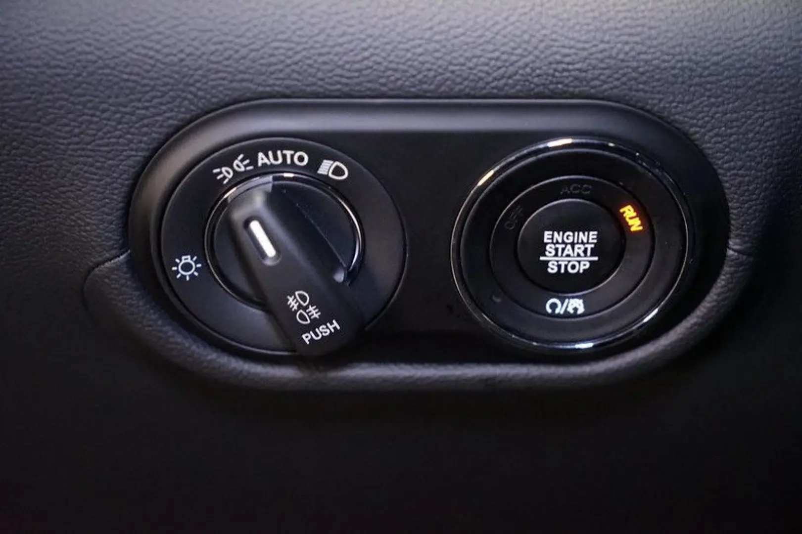 Levante 330 MHEV GT Aut*ACC*LED*Pano*RFK*LEDER*N