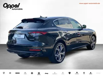 Levante GT Hybrid MY22 SPORTPAKET / FAHRASSIST+