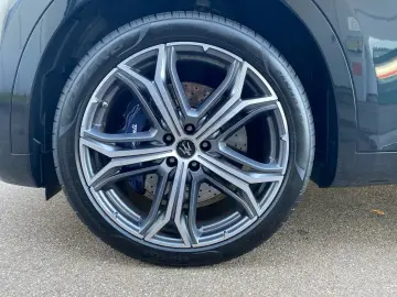 Levante GT Hybrid MY22 SPORTPAKET / FAHRASSIST+