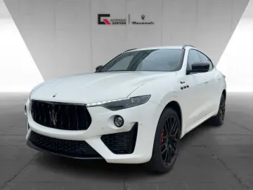 Levante Modena S 430PS Bianco&Nero Top-Options