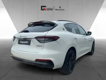 Levante Modena S 430PS Bianco&Nero/Top-Options