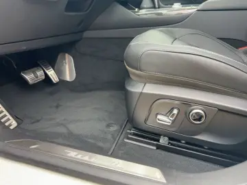 Levante Modena S 430PS Bianco&Nero/Top-Options