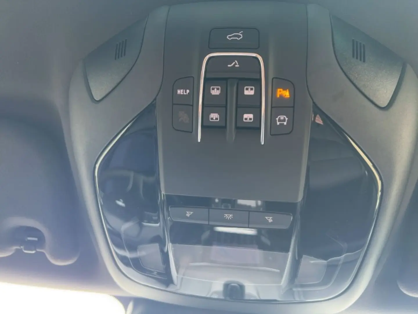Levante Modena S 430PS Bianco&Nero/Top-Options