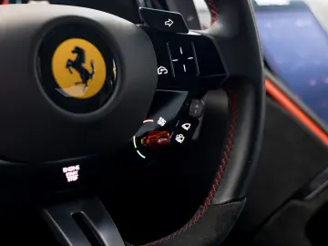 Ferrari Roma 2022 Passanger Display