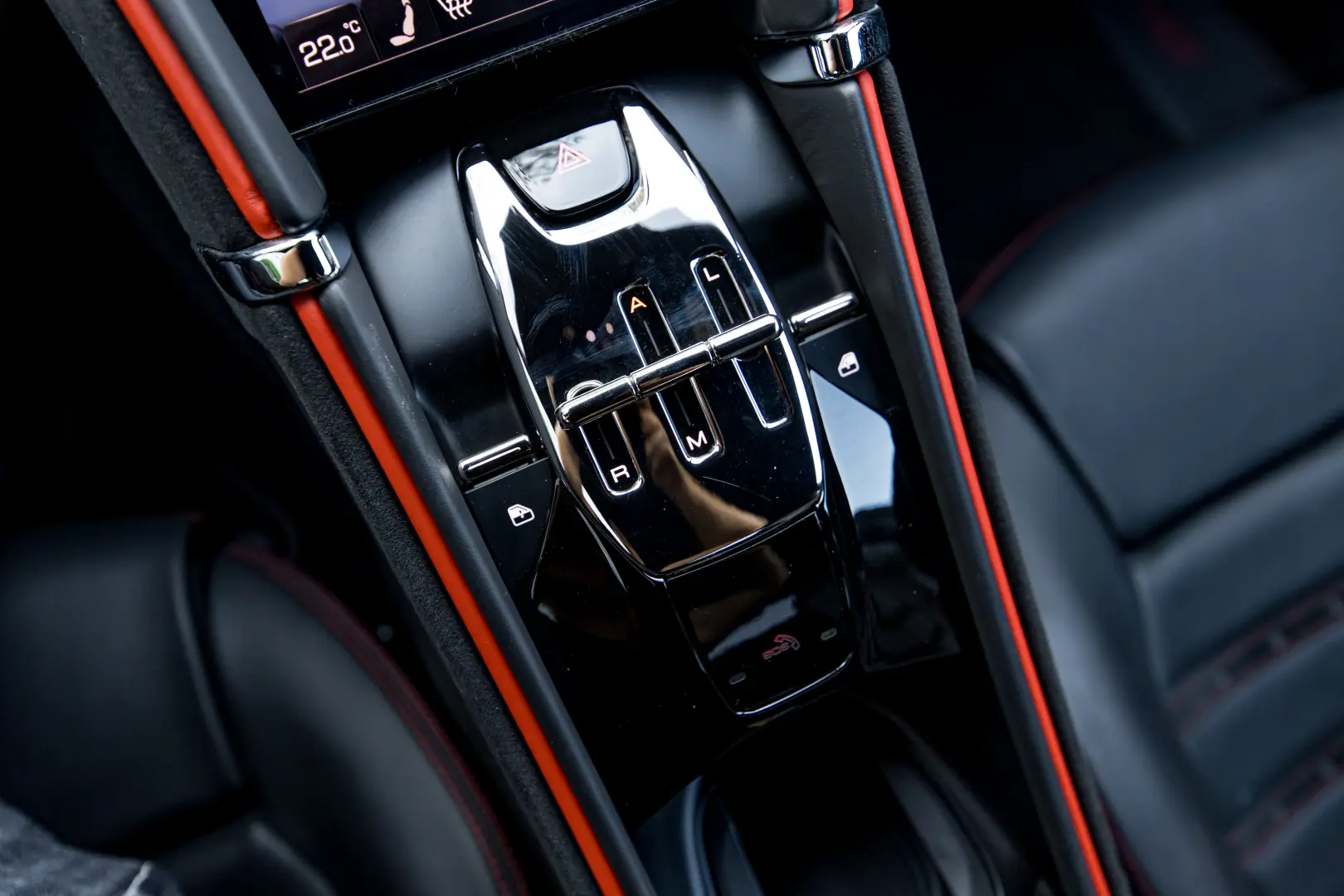 Ferrari Roma 2022 Passanger Display