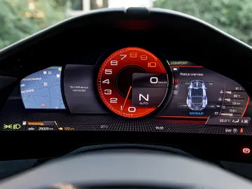 Ferrari Roma 2022 Passanger Display