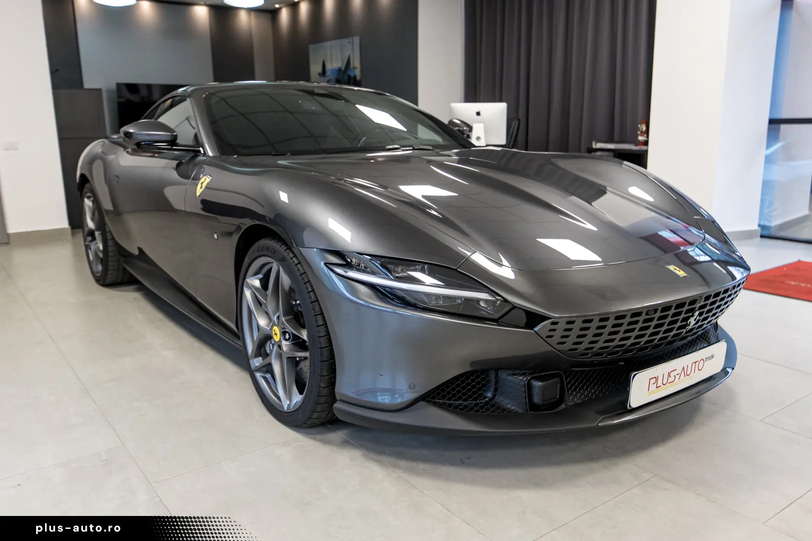 Ferrari Roma 2022 Passanger Display