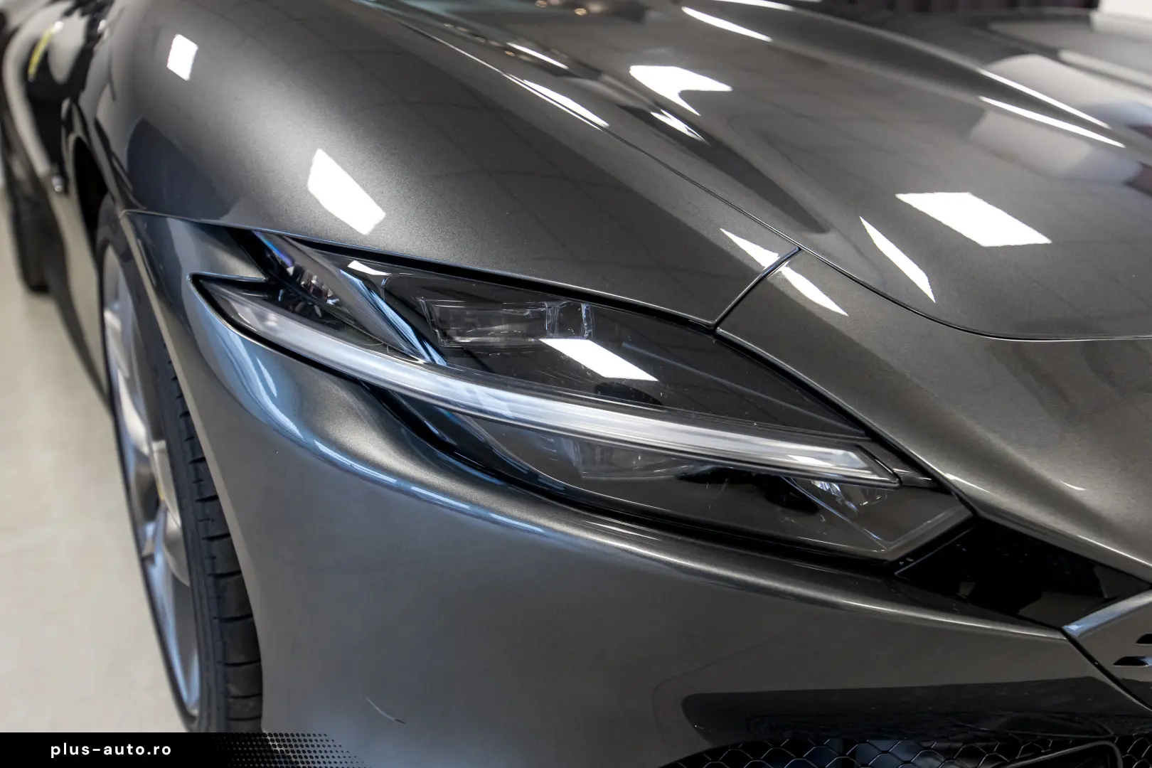 Ferrari Roma 2022 Passanger Display