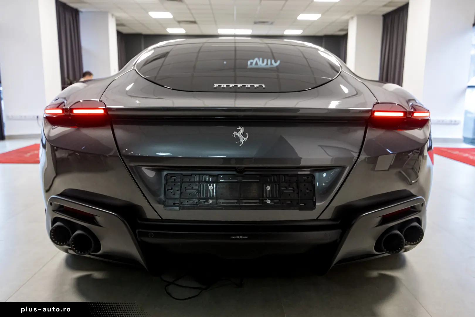 Ferrari Roma 2022 Passanger Display