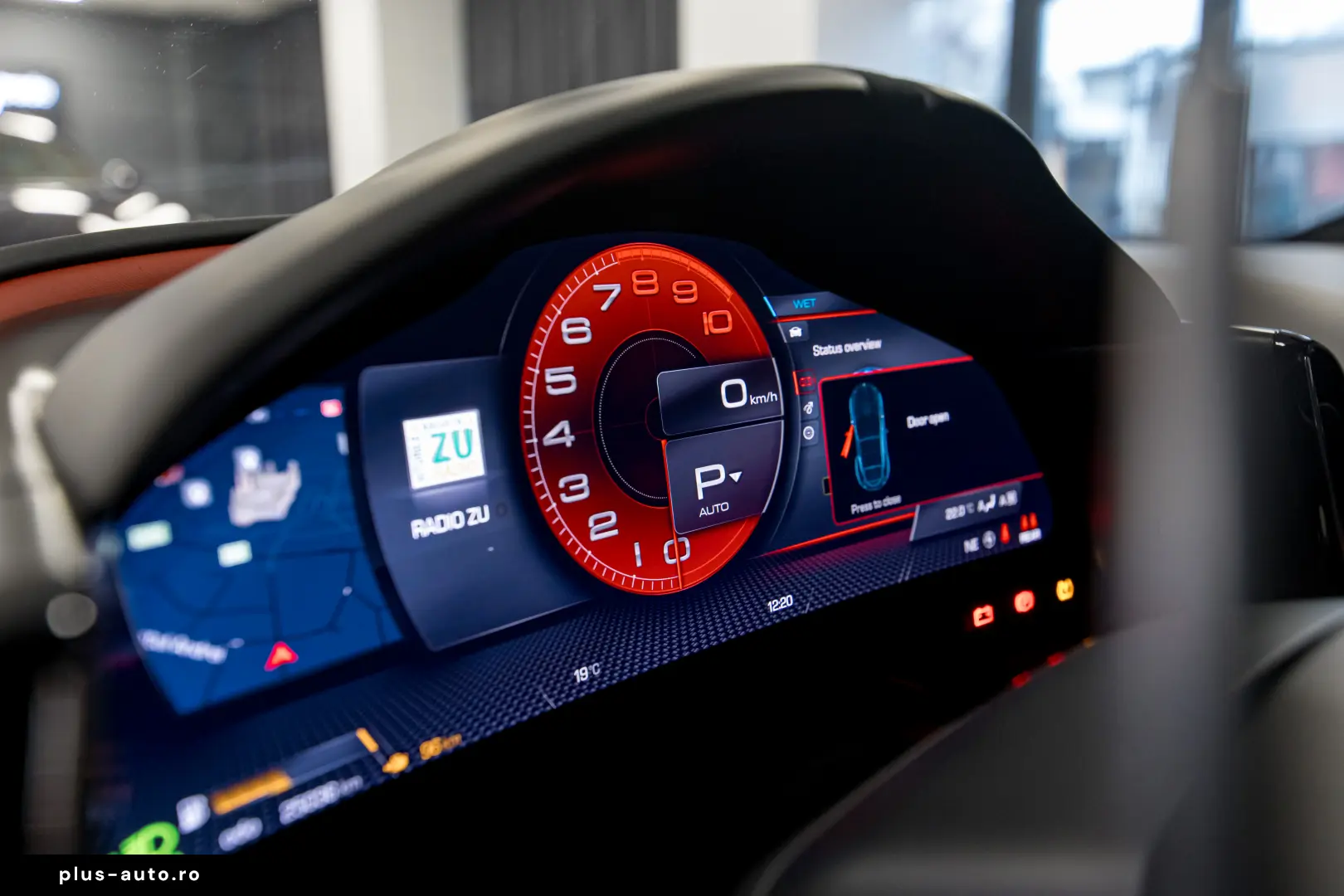 Ferrari Roma 2022 Passanger Display