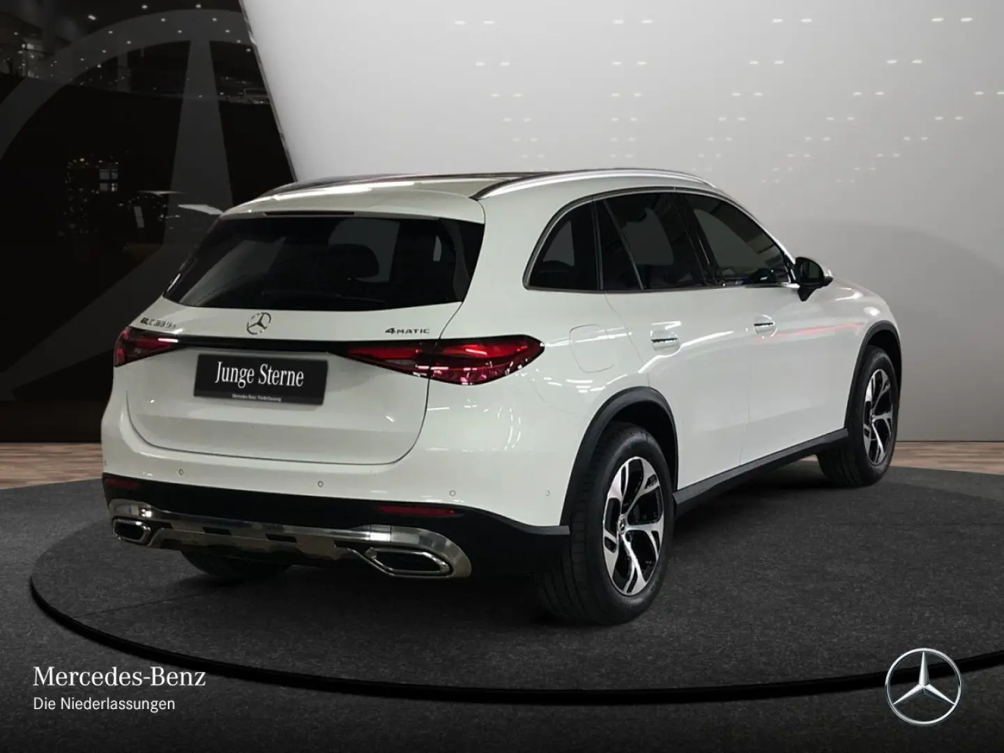 GLC 300 e 4M Avantg. Sitzklima PANO KEYLESS MEMO