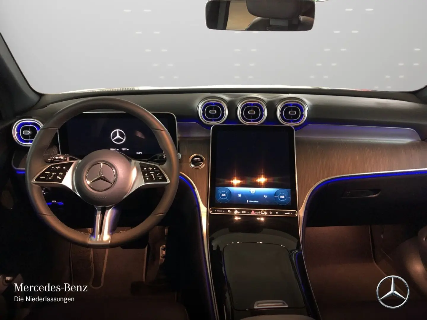 GLC 300 e 4M Avantg. Sitzklima PANO KEYLESS MEMO