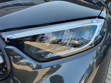 GLC 300 d 4M AMG LED RFK MBUX Distronic Mem.