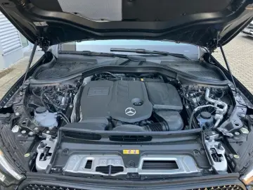 GLC 300 d 4M AMG LED RFK MBUX Distronic Mem.