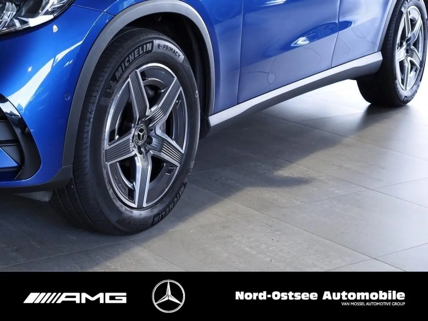 GLC 300 d 4M AMG KAMERA AHK DISTRONIC KEYLESS