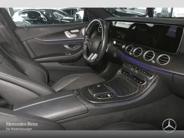 E 300 de 4M T 2x AMG/NIGHT/PANO/Fahrass/Burmest