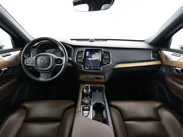 XC 90 T8 AWD