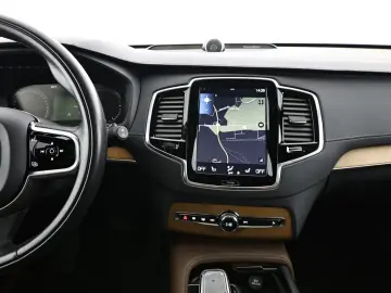 XC 90 T8 AWD