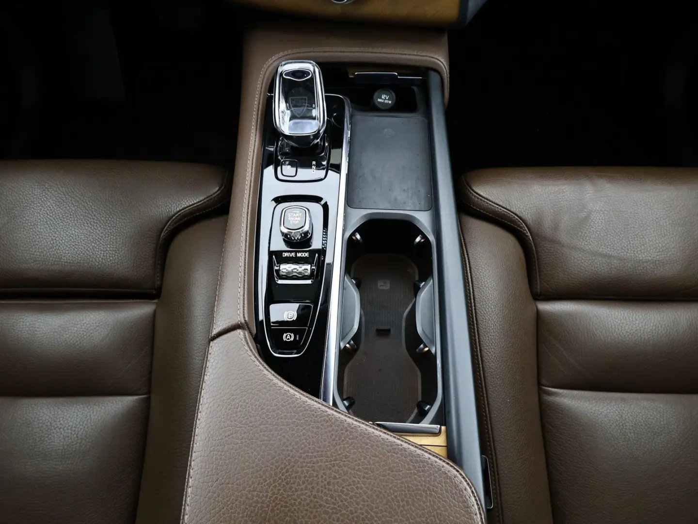 XC 90 T8 AWD