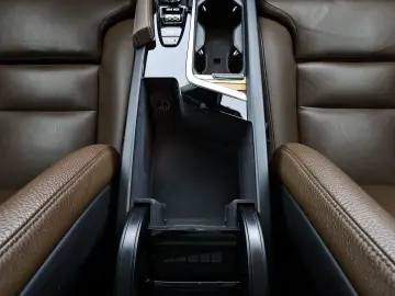 XC 90 T8 AWD
