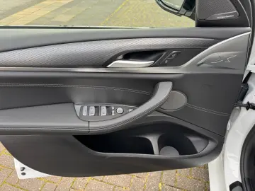 X4 xDrive 20 i M SportpaketPan/Anhäng/NP 77.709€