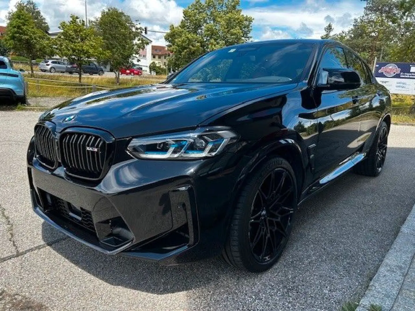 X4 M Comp./21