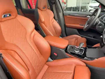 X4 M Comp./21